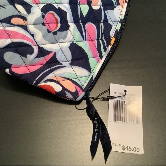 Vera Bradley Matched Set - HandBag & Cosmetic Bag - Mod Paisley  NWT - Picture 9 of 9
